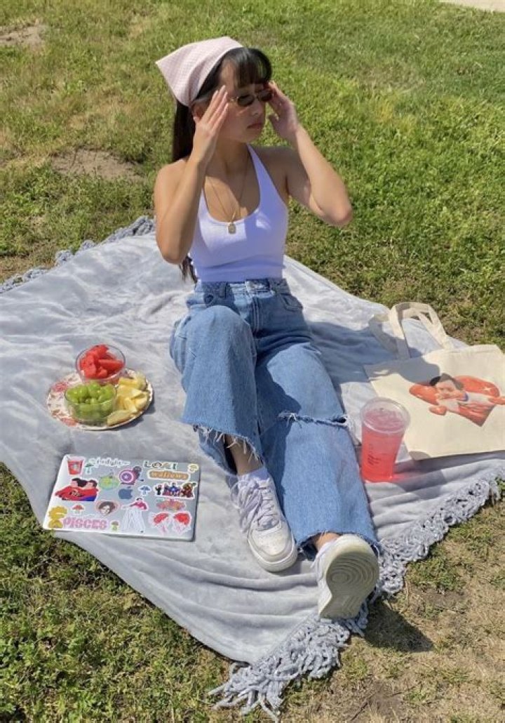 20 Perfect Picnic Outfits