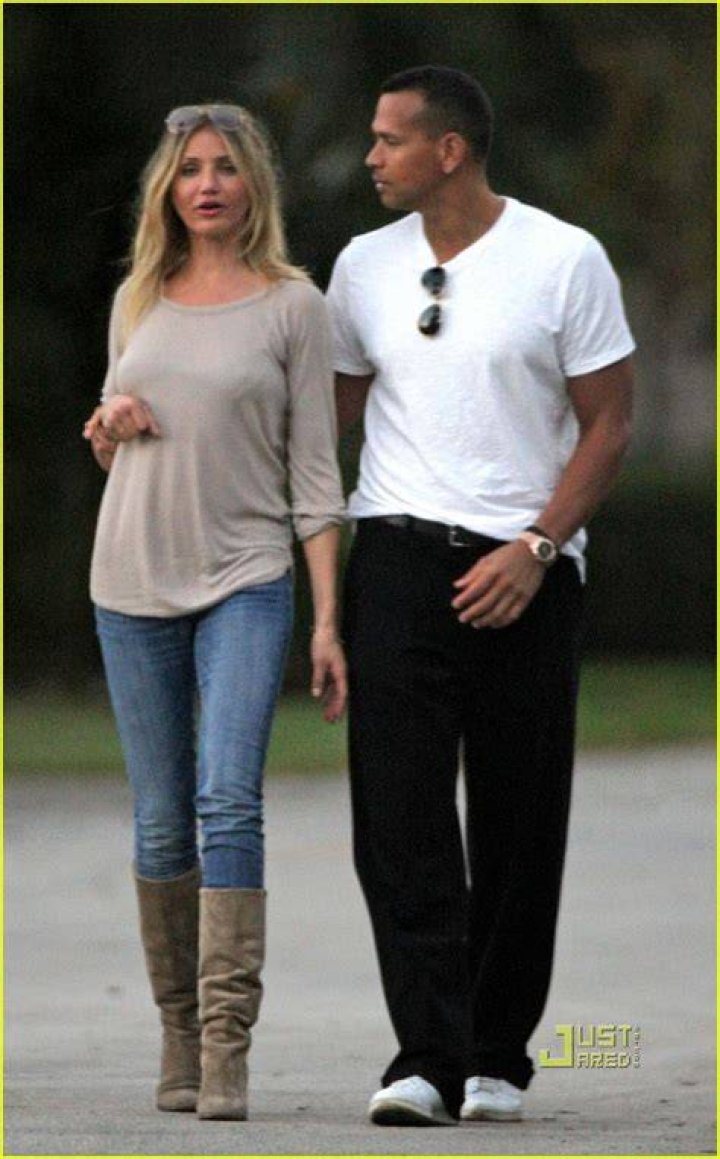 Alex Rodriguez and Cameron Diaz at a party