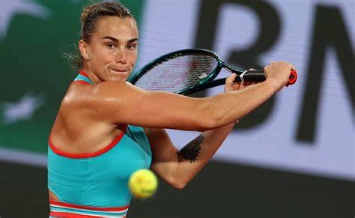 Aryna Sabalenka powers on