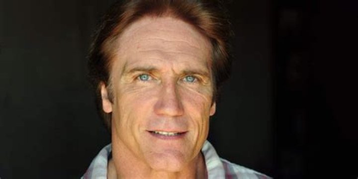barry van dyke height barry van dyke height