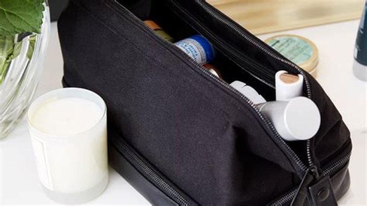 beis dopp kit