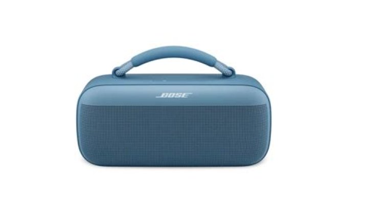 Bose SoundLink Flex blue backpack bluetooth speaker Bose SoundLink Flex blue backpack bluetooth speaker