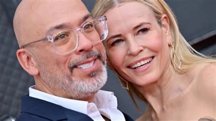 Chelsea Handler shares why she broke up with Jo Koy HollyWire