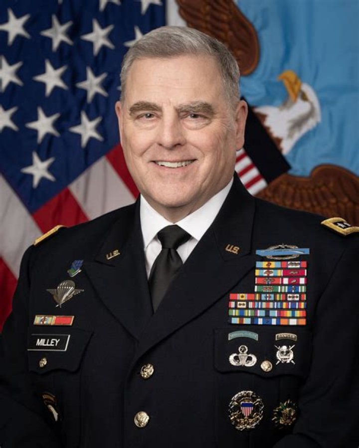 Commander retires from all Windows devices this month
