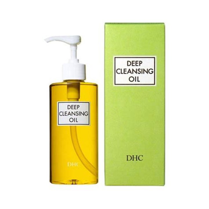DHC Deep Cleansing Oil