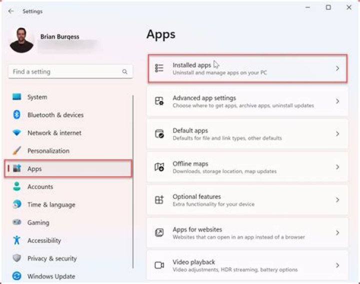 Disable background apps to fix slow internet speed in Windows 11