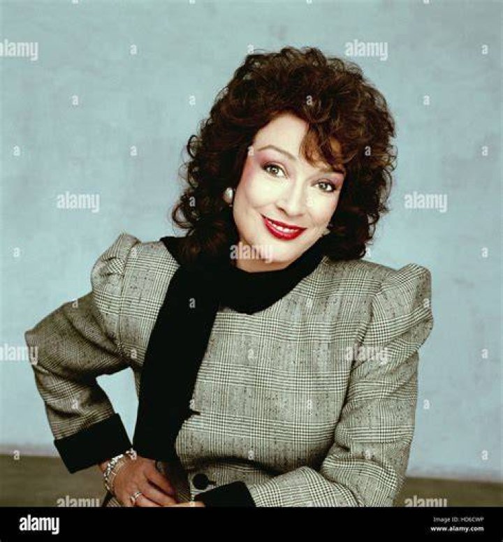 Dixie Carter