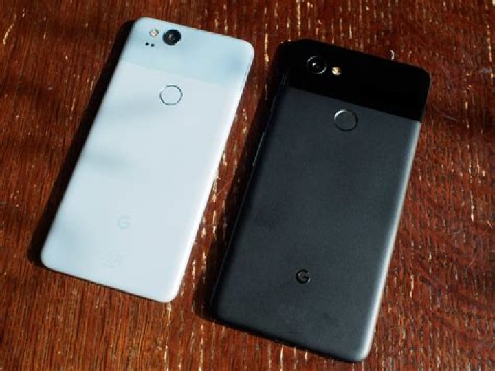 google pixel 2 and 2 xl review aa (10 of 19) google pixel 2 vs pixel 2 xl