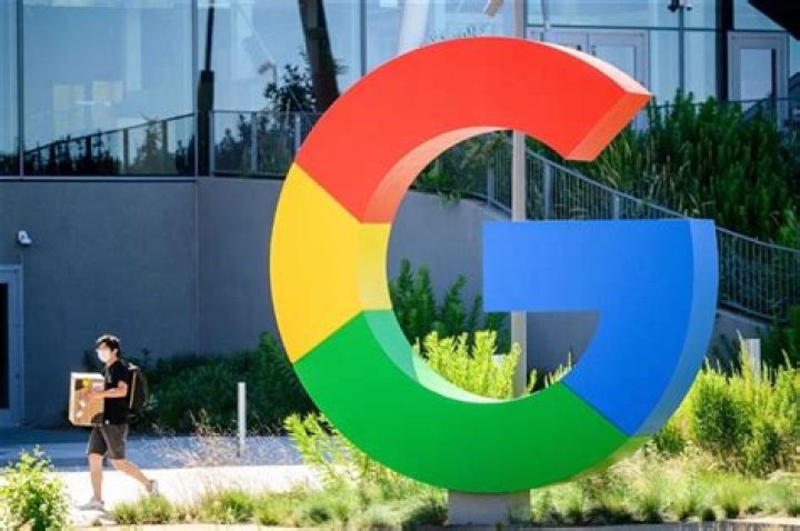 Google reportedly considering its own wireless carrier service