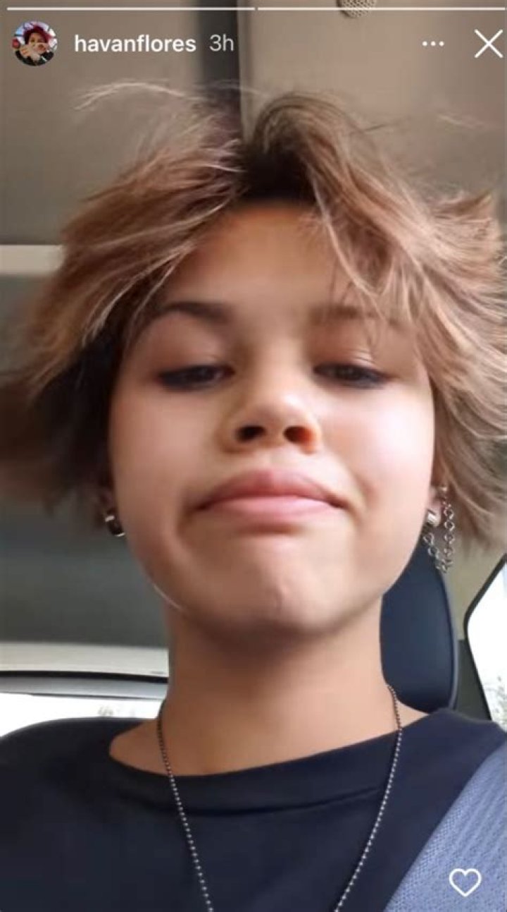 Havan Flores Physical Appearance Havan Flores Physical Appearance