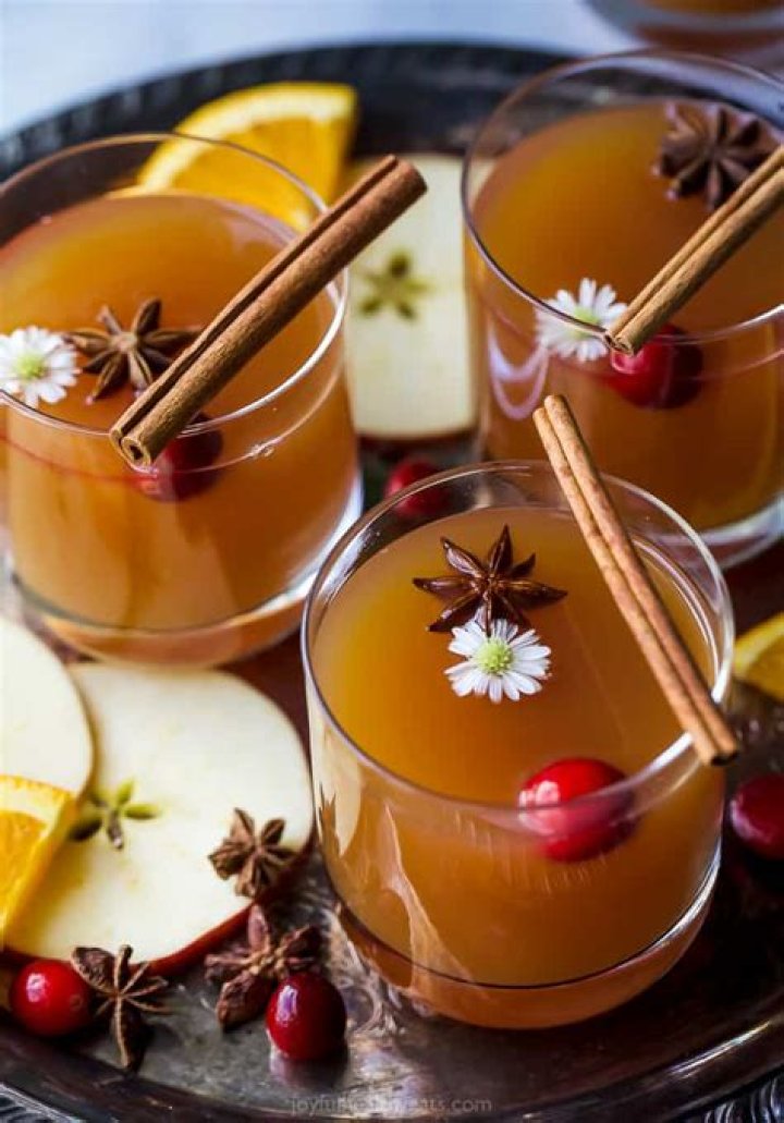 Hot Mulled Apple Cider