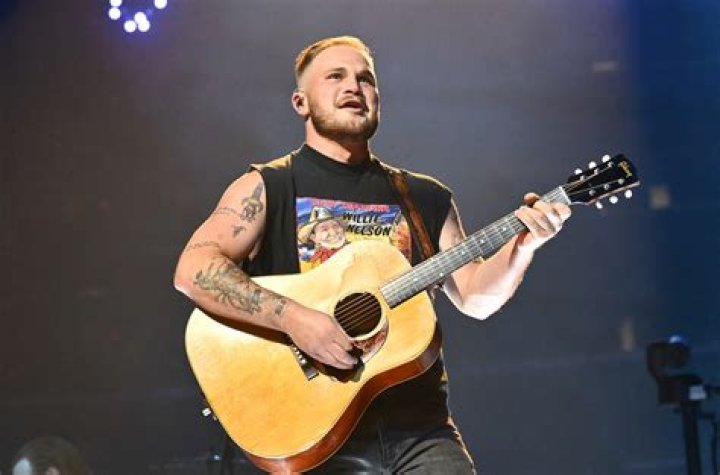 How Much Does Zach Bryan Make Per Concert?