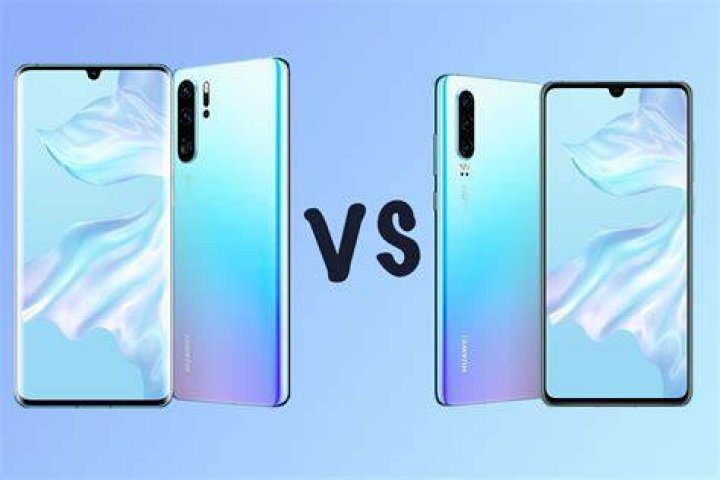 Huawei P30 Pro and Huawei P30 backs