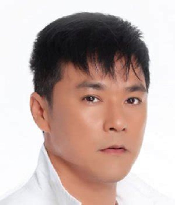 Jeric Raval (Jeric Raval) MyDramaList
