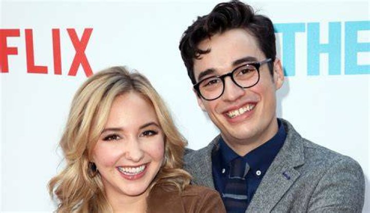 Joey Bragg Net Worth, Salary, Age, Height, Weight, Bio, Family, Career