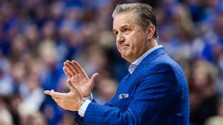 John Calipari coaching