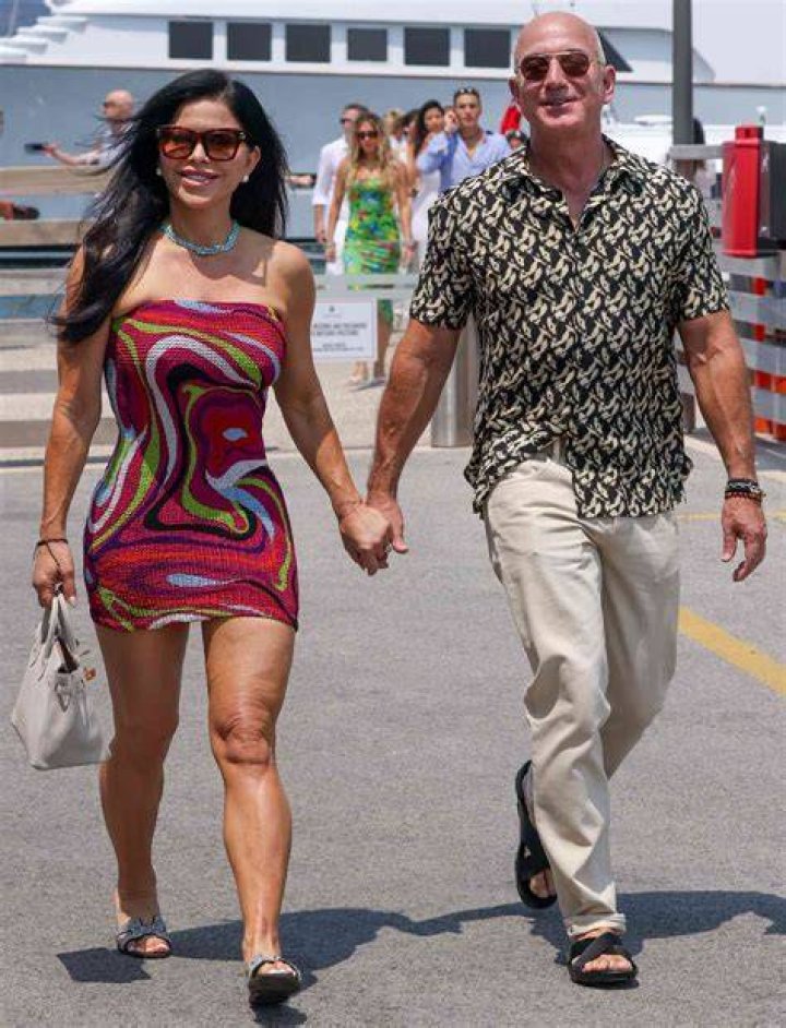 Lauren Sanchez's top talent agent exhusband, 55, gets engaged to