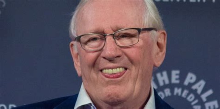 Len Cariou Wiki Biography, net worth, wife, height, death, teeth