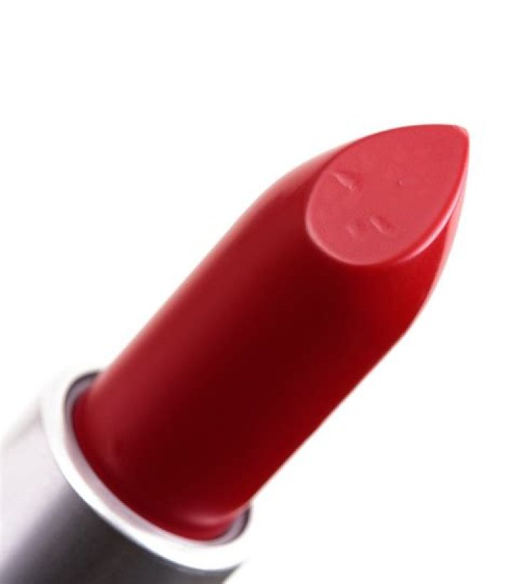 lipstick russian red