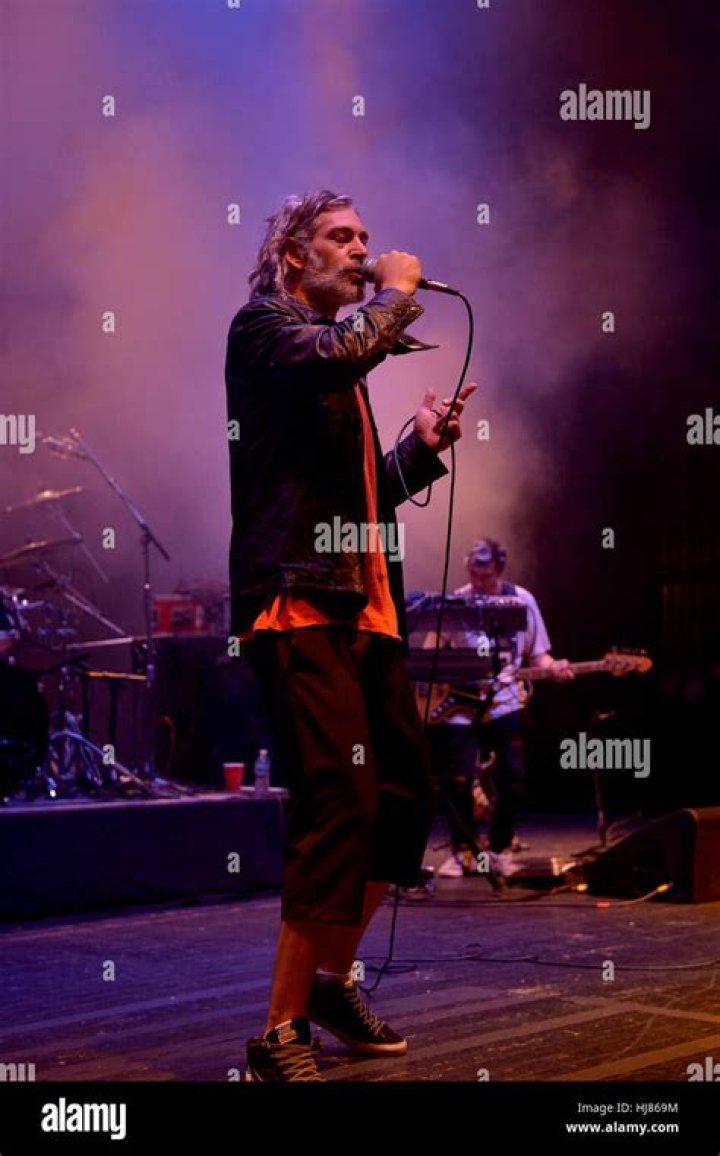 Matisyahu performing live Matisyahu performing live