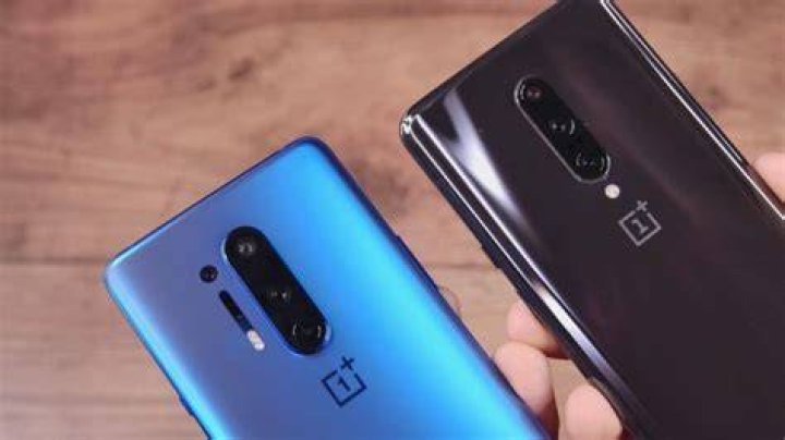 OnePlus 8 Pro vs OnePlus 8 OnePlus 8 Pro vs OnePlus 8