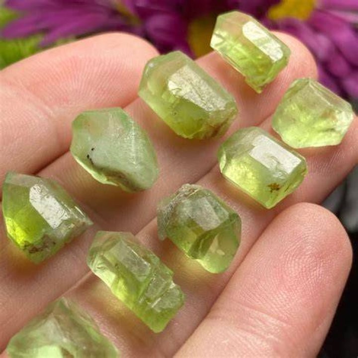 Peridot - Crystal Gems ally Peridot - Crystal Gems ally