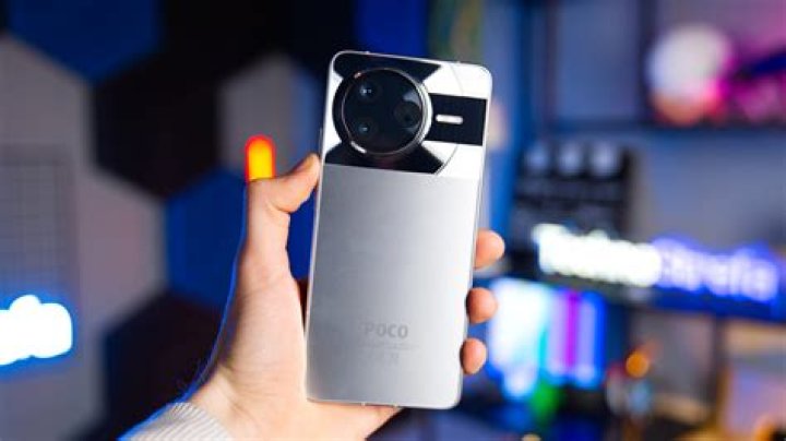 Poco X4 Pro portrait selfie
