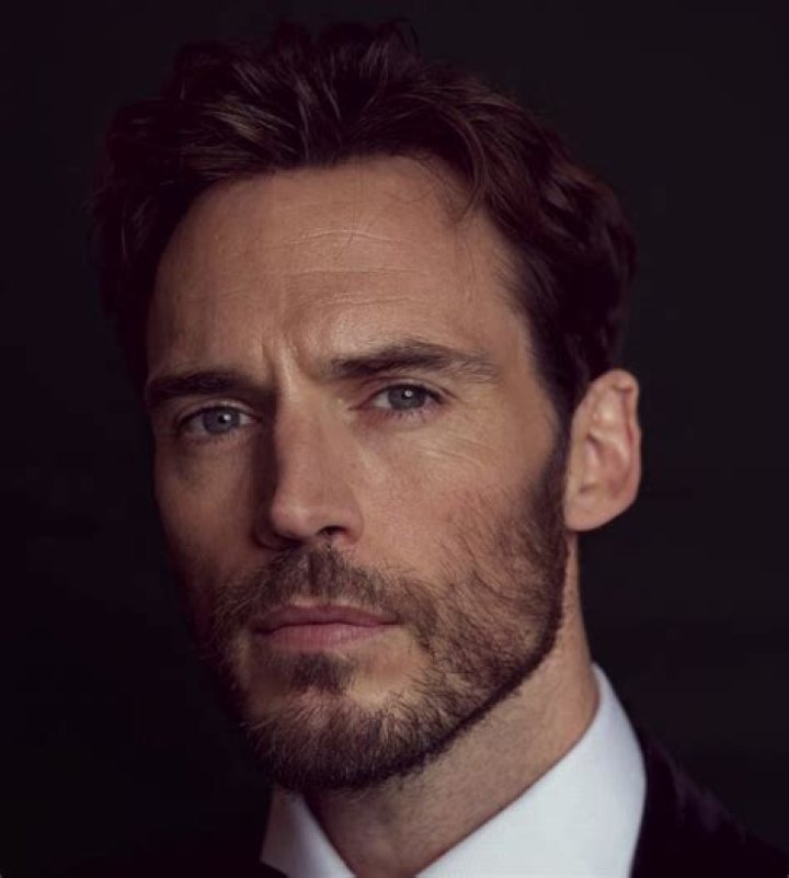 Sam Claflin Height – How Tall is Sam?