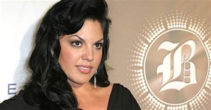 Sara Ramirez on a red carpet