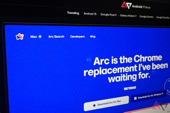 security on screen - Arc launcher not updating