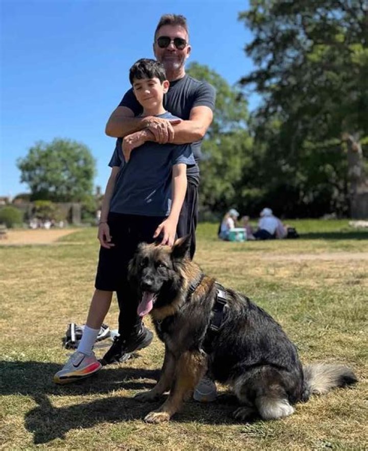 Simon Cowell Says Son Eric, 8, Helped Him 'Nearly Quit' Smoking