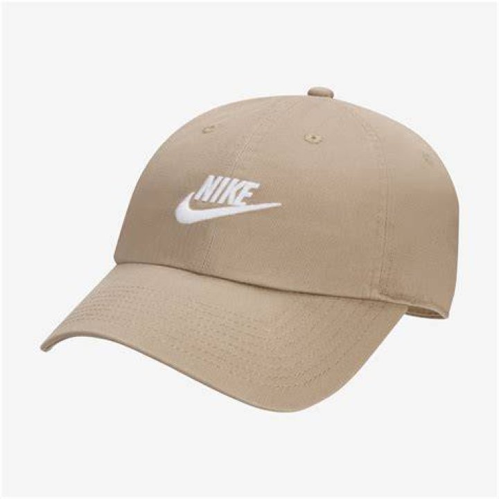 SM Athletic Cap Beige m.png