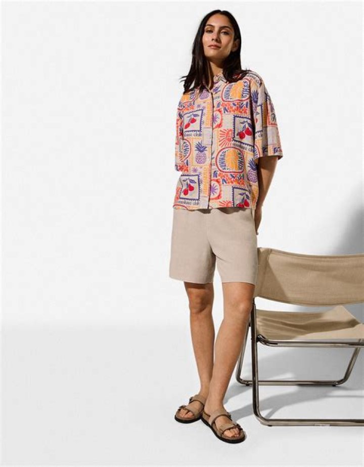 SM Athletic Long Shorts Beige m.png