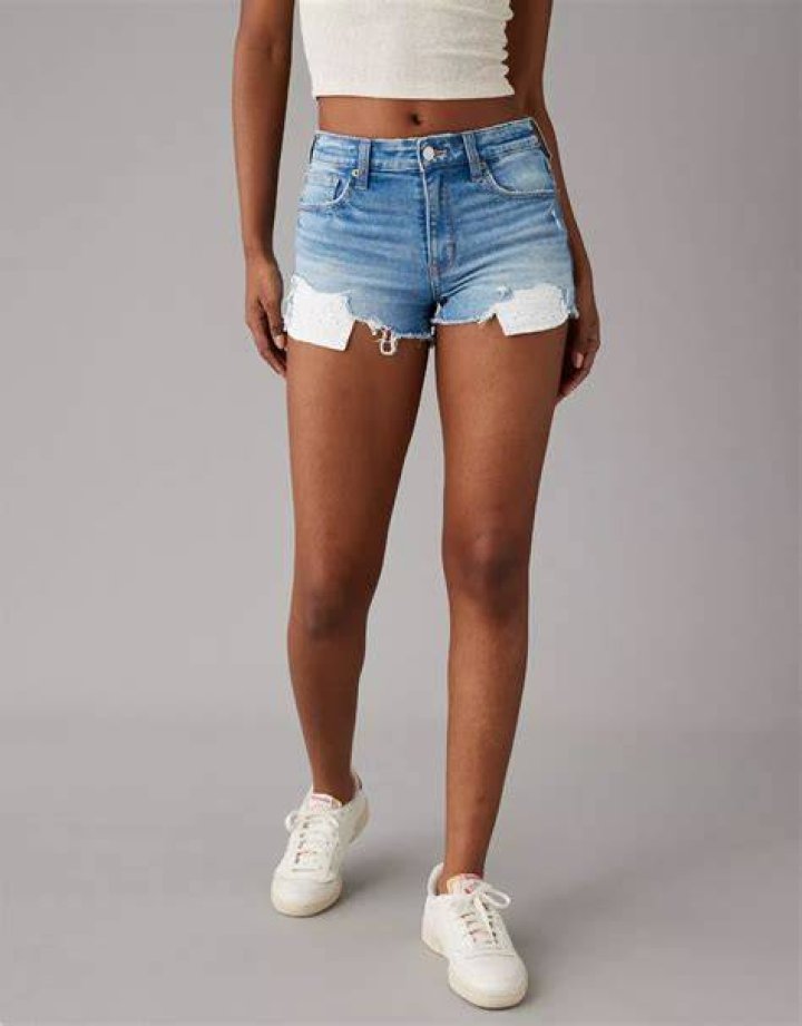 SM Cutoff Jeans Light Blue m.png