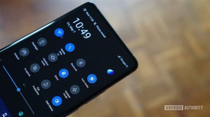 Smartphone autorotate toggle edited Smartphone autorotate toggle edited