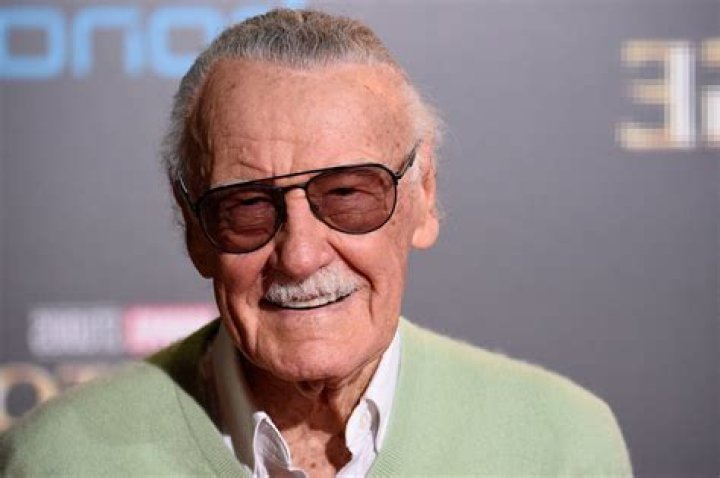 stan lee's early life and career