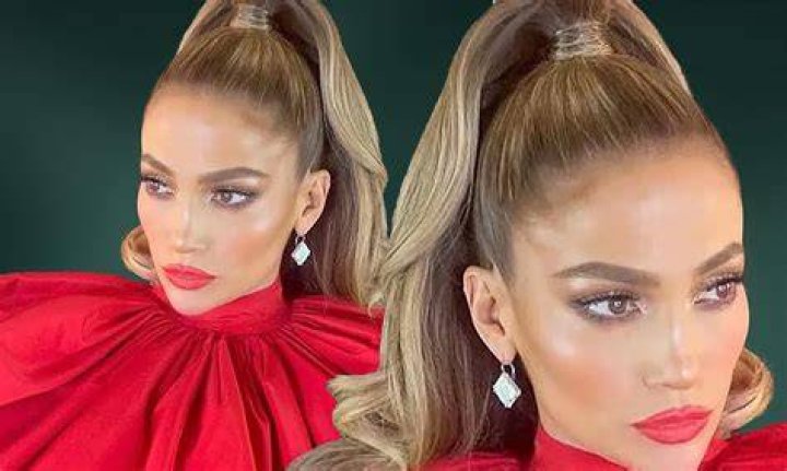 STYLECASTER | Jennifer Lopez Red Carpet Look