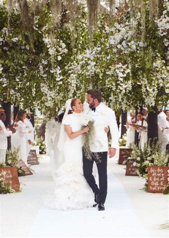STYLECASTER | Jennifer Lopez Wedding Dresses