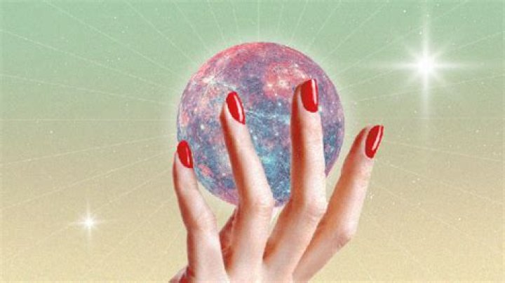 STYLECASTER | Mercury Retrograde