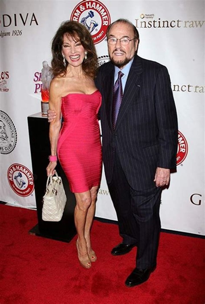 susan lucci height