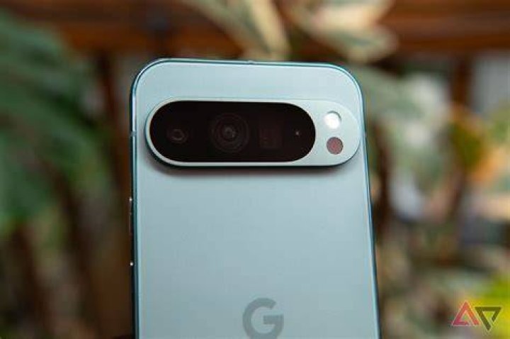 the google pixel 5a camera module and fingerprint sensor