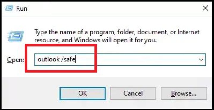 The Outlook /safe command switch The Outlook /safe command outlook the information store cannot be opened