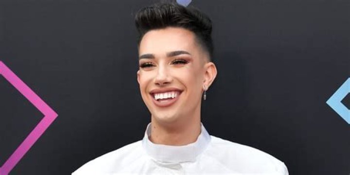Who has James Charles dated? Boyfriends List, Dating History